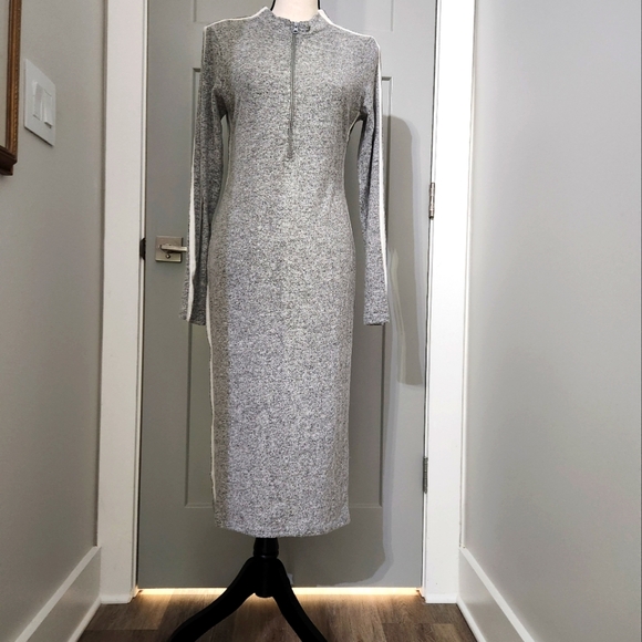 Fleur de Lis Collection Hacci White/grey lightweight sweater dress sizes SML NWT - Picture 4 of 6